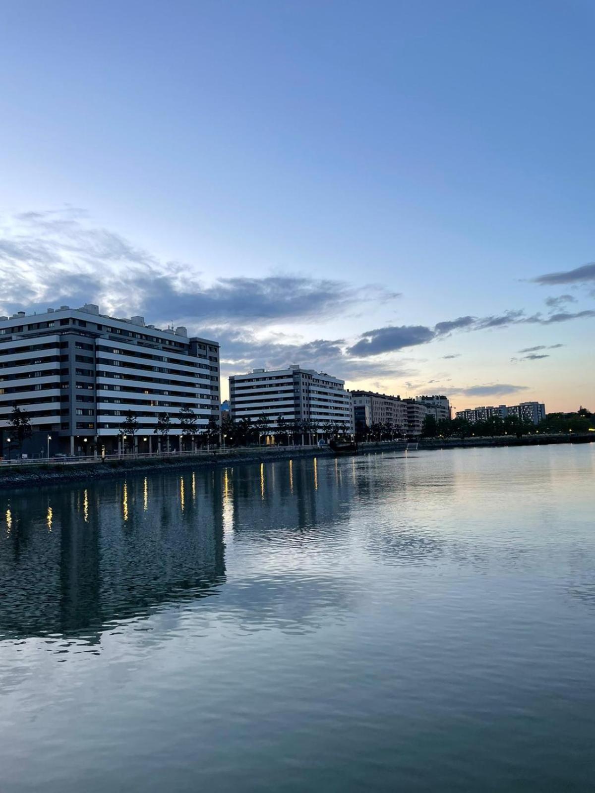 Modern Bilbao Apartment Barakaldo Luaran gambar